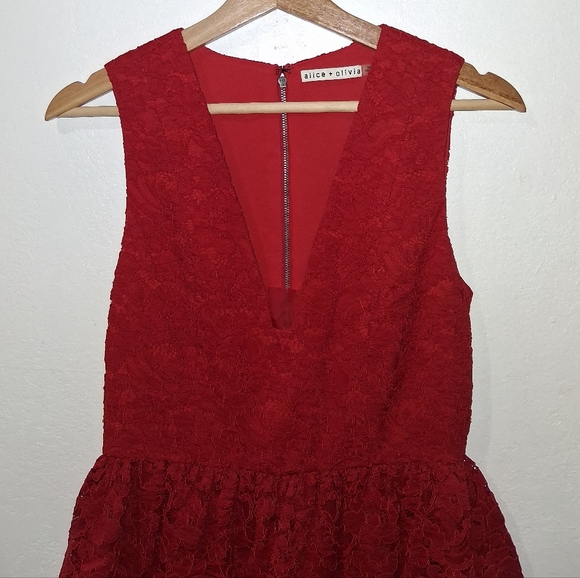 ALICE + OLIVIA Kappa Red Lace Mini Dress - Picture 4 of 10